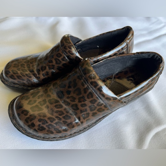 BOC Clogs Leopard Print Cheetah Print Clogs Woman Size 7 - Picture 14 of 16
